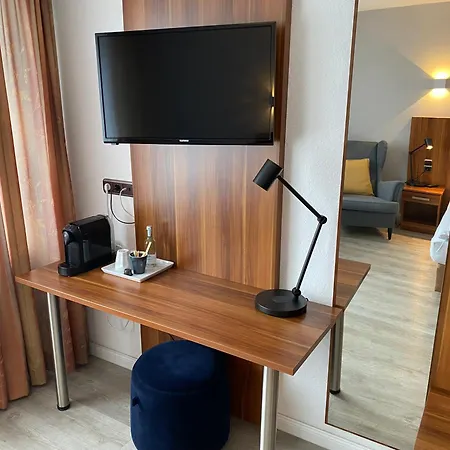 Schlosspark-hotel Hof Von Oldenburg 3*